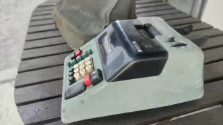 Calcolatrice Olivetti Elettro Summa 22