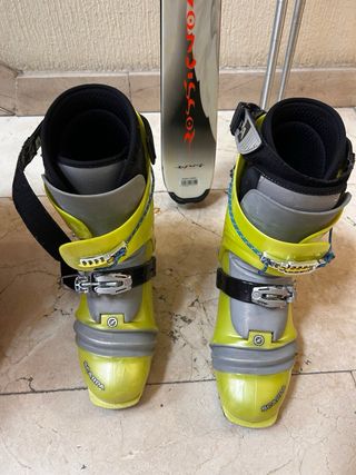 Equipo completo esquí travesía + botas 45