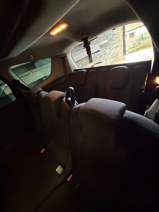 Renault Grand Scenic 2010