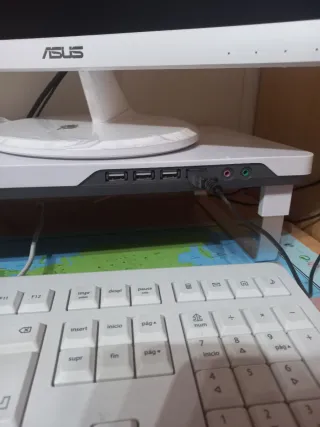 Ordenador sobremesa completo Asus