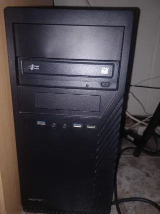 Ordenador sobremesa completo Asus