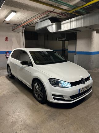 Volkswagen Golf 2014