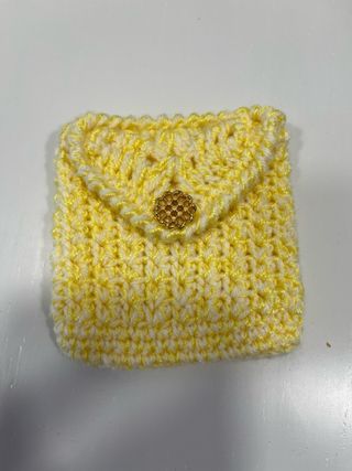 Monederos de punto hechos a mano