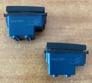 Invertitore Vimar Arké 19013