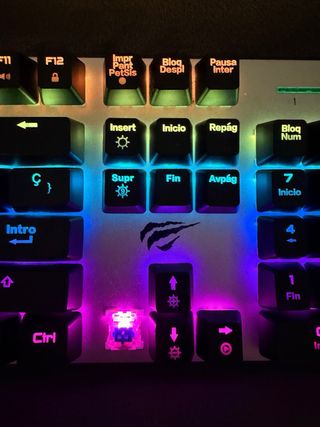 Teclado Mecánico Havit RGB Backlit