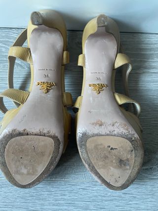 Sandalias Prada Beige Talla 38