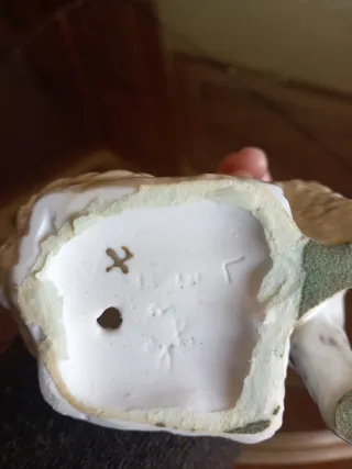 Figura de perro porcelana estilo Lladró