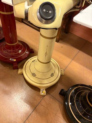 Piedistalli per affettatrice