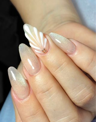 Uñas acrílicas poligel gel sof gel Pedicure