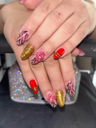 Uñas acrílicas poligel gel sof gel Pedicure