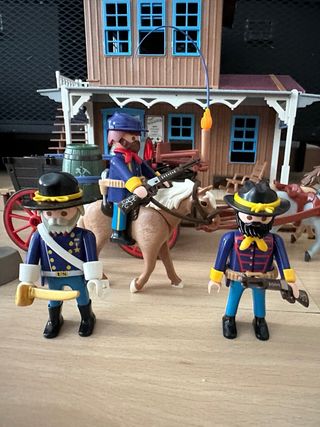 Playmobil oeste