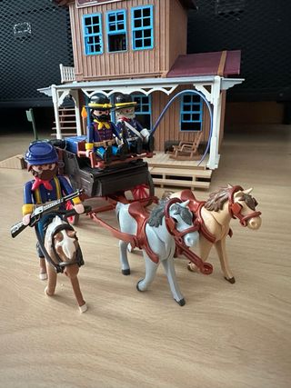 Playmobil oeste