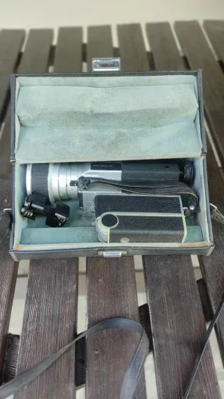 Cinepresa Sankyo Super CM 880