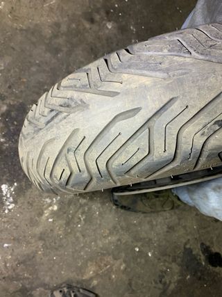 Kymco Superdink 150/70/13 llanta y neumático