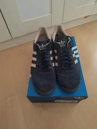 Adidas Gazelle Azul Marino Talla 46 2/3