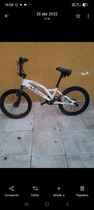 Bicicleta BMX Monty Blanca