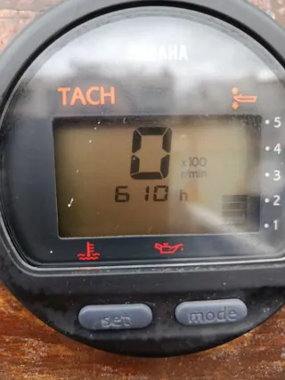 Barca Taylor 4,78m con motor Yamaha 50cv, Remolque