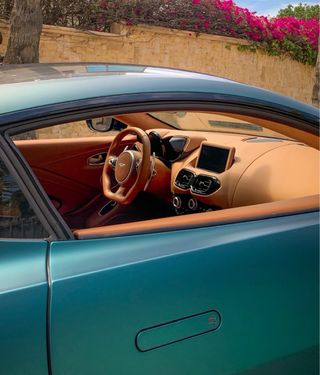 Aston Martin Vantage 2023