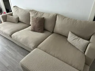 Sofá Tessuto Beige + puf