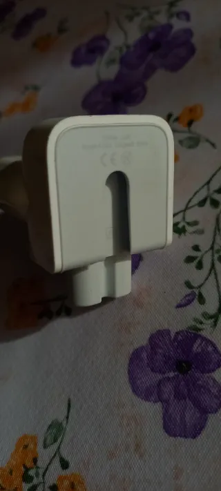Adaptador Corriente Apple A1561 original