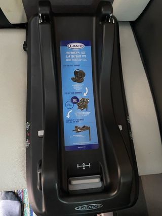 Carro + silla de coche + capazo Graco