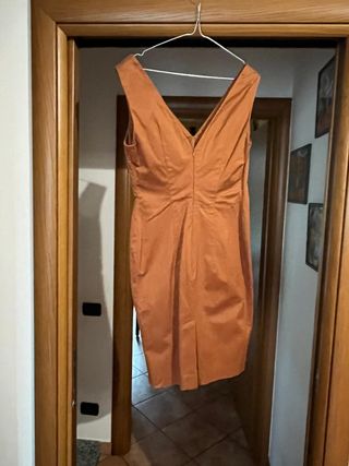 Vestito corto color ruggine estivo