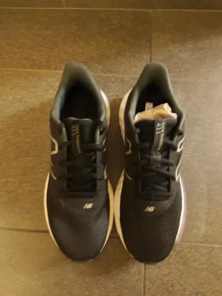 Scarpe New Balance Uomo N.43 Nuove