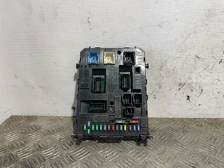 CAJA RELES / FUSIBLES PEUGEOT 3008 9678477180