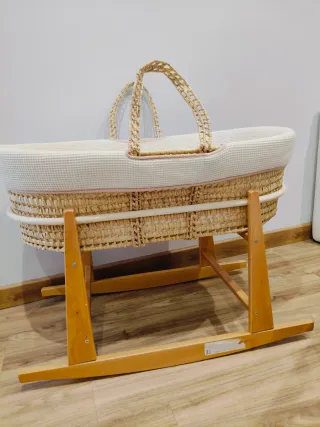 Moisés/Serón para bebé de mimbre