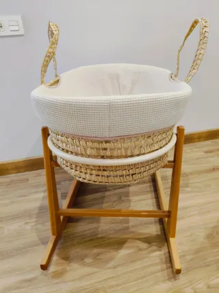 Moisés/Serón para bebé de mimbre