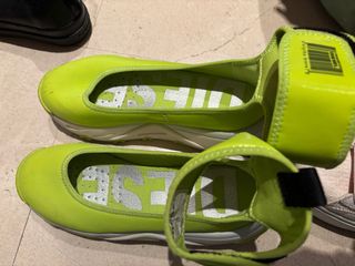 Zapatos Diesel Verdes y Blancos