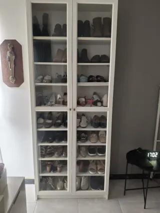 Armario Vitrina Blanco y Transparente Modelo BILLY