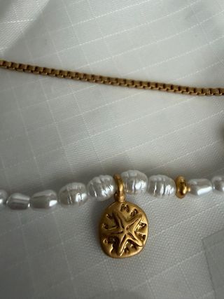 Pulsera Bimba y Lola perlas y dorada