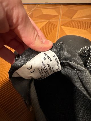 Zapatos de trabajo negros