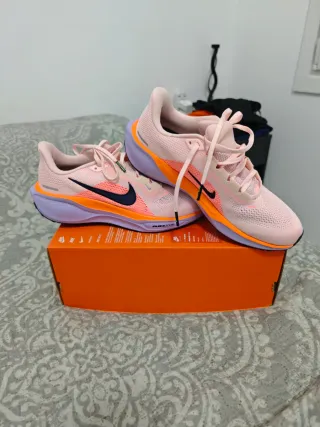 Nike Pegasus 41 Talla 42