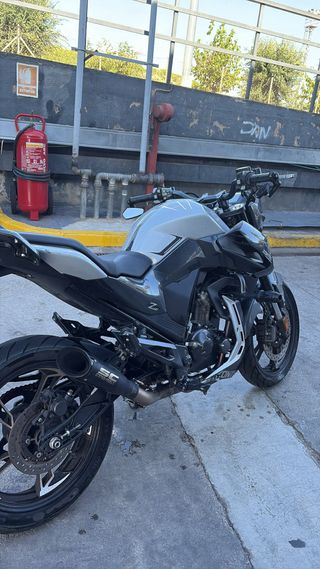 Zontes Z2 125 LCD con extras y garantía