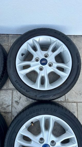 Llantas Ford Fiesta 195/50R15