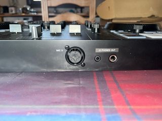 Controladora DJ Native Instruments Traktor S3