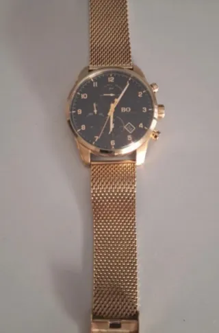 Reloj Hugo Boss Negro y Dorado