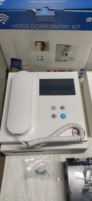 Kit Videoportero WiFi Fermax