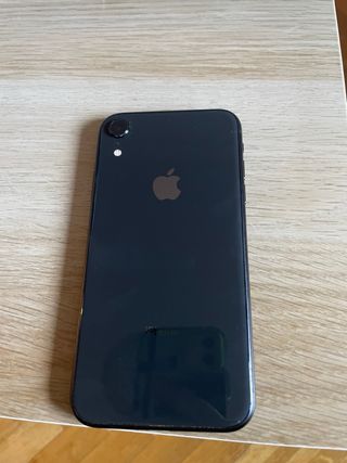 iPhone 12 Blanco 68gb  Iphone XR negro 256gb