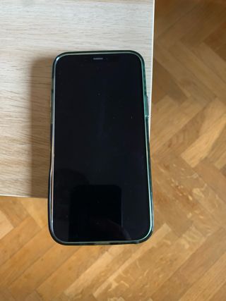 iPhone 12 Blanco 68gb  Iphone XR negro 256gb