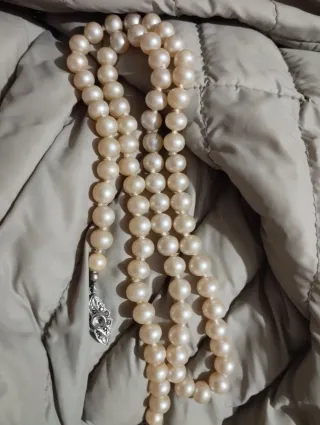 Collana perle vintage color beige e argento