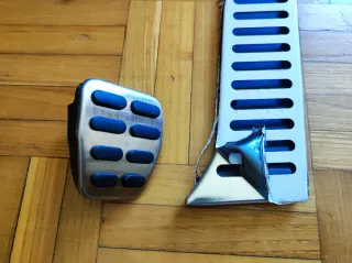 PEDALES ALUMINIO NUEVOS,TIPO GOLF 5 GTI-GRUPO VAG