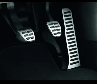 PEDALES ALUMINIO NUEVOS,TIPO GOLF 5 GTI-GRUPO VAG