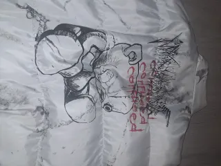 Cazadora unisex efecto mármol