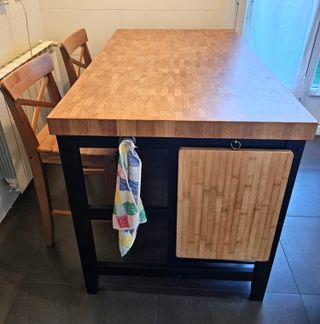 Isla de cocina roble y negro 126x79x90cm