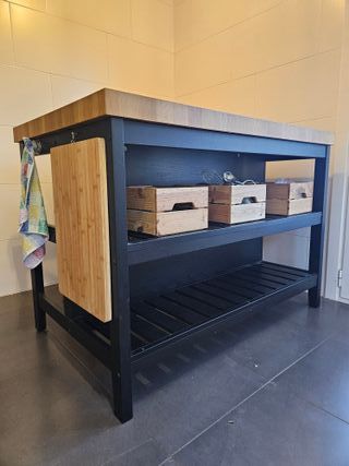 Isla de cocina roble y negro 126x79x90cm