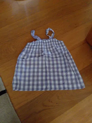 Blusa cuadros morado y blanco