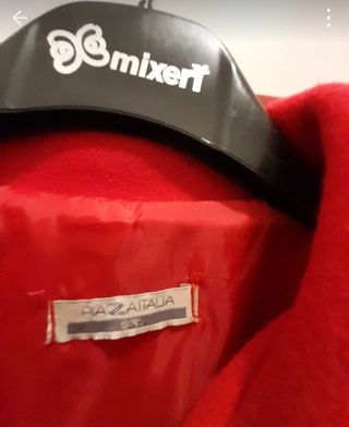 Cappotto ragazzina rosso con ruches